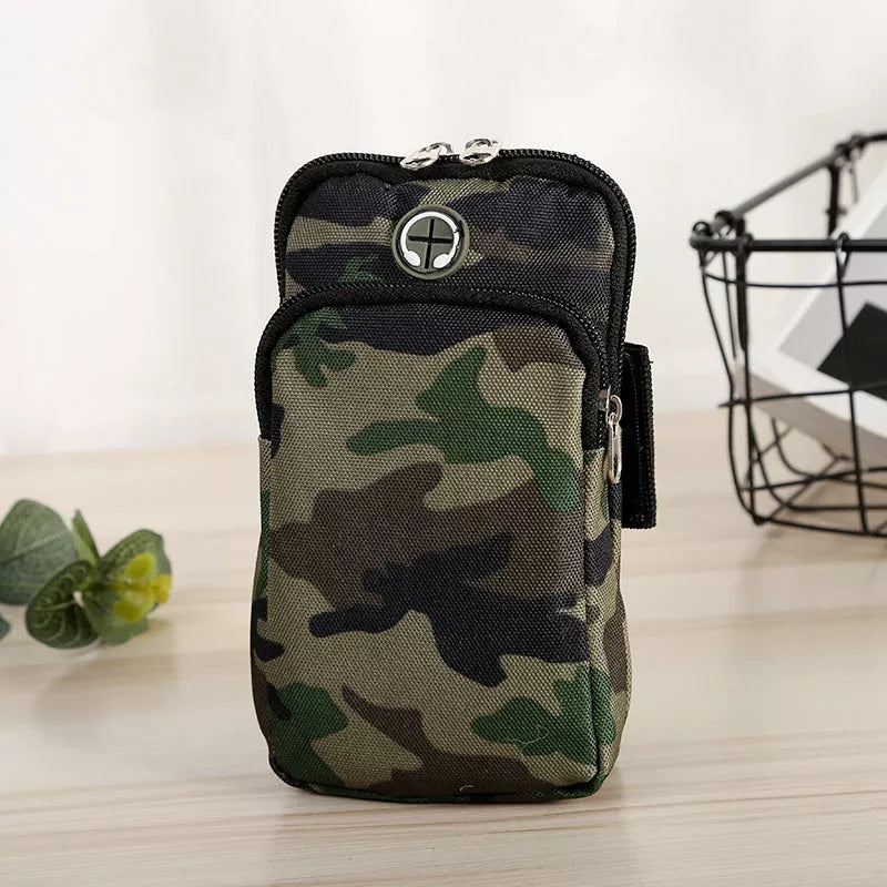 Camouflage water repellent wrist bag for running with adjustable strap