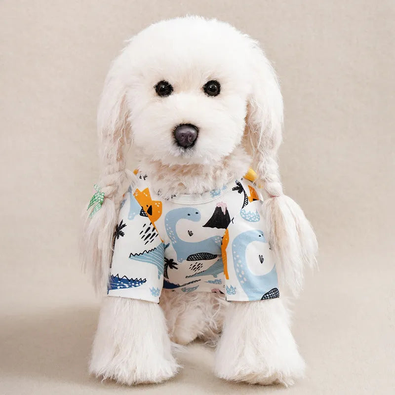 Small dog wearing printed t-shirt with bust measurement 47cm and back length 32cm for dogs 3.50kg-5.00kg