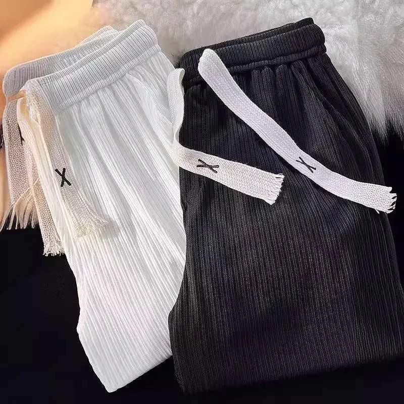 Men's loose-fit straight-leg casual trousers in black cotton ice silk fabric