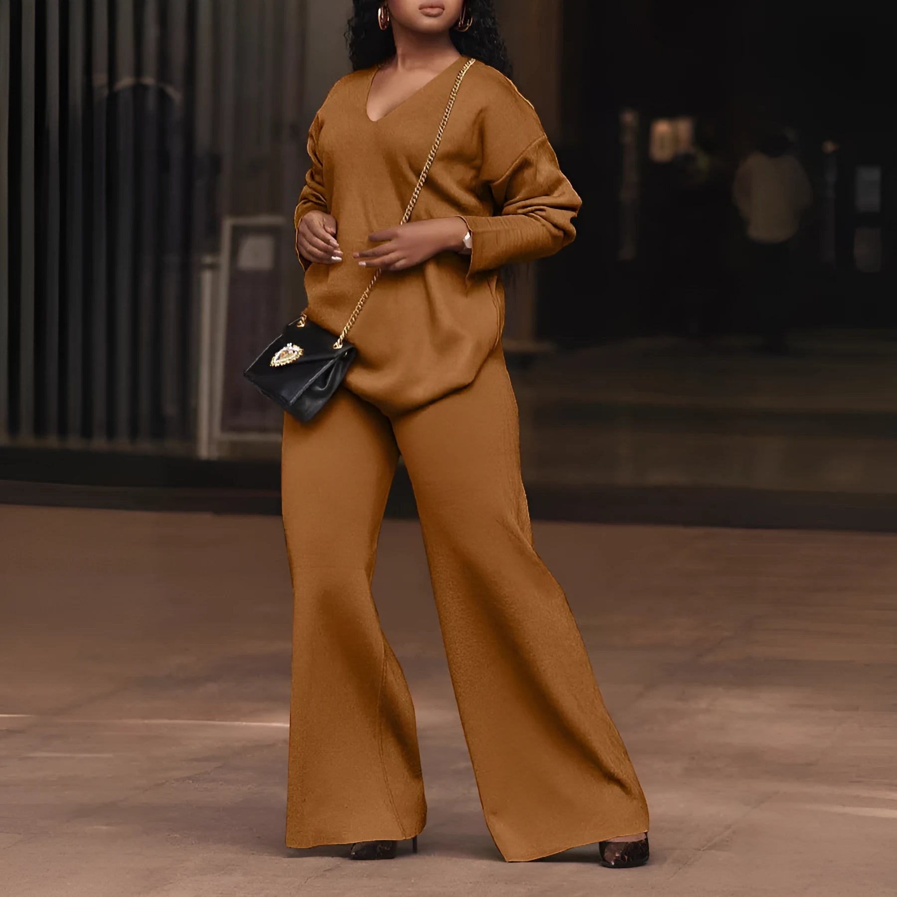 Women's brown suede two-piece suit with split sleeves and trousers, sizes S to 3XL