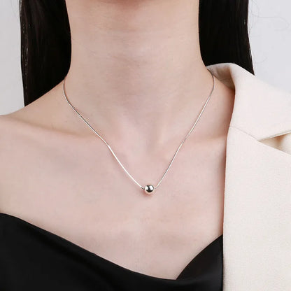925 silver clavicle chain necklace with small balls design and round pendant