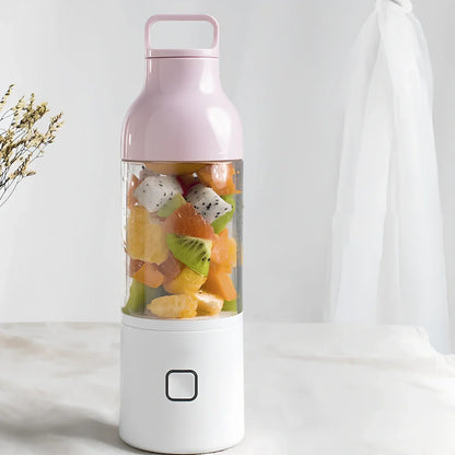 Portable mini juice cup with borosilicate glass liner showing 81x81x281mm dimensions and USB charging port