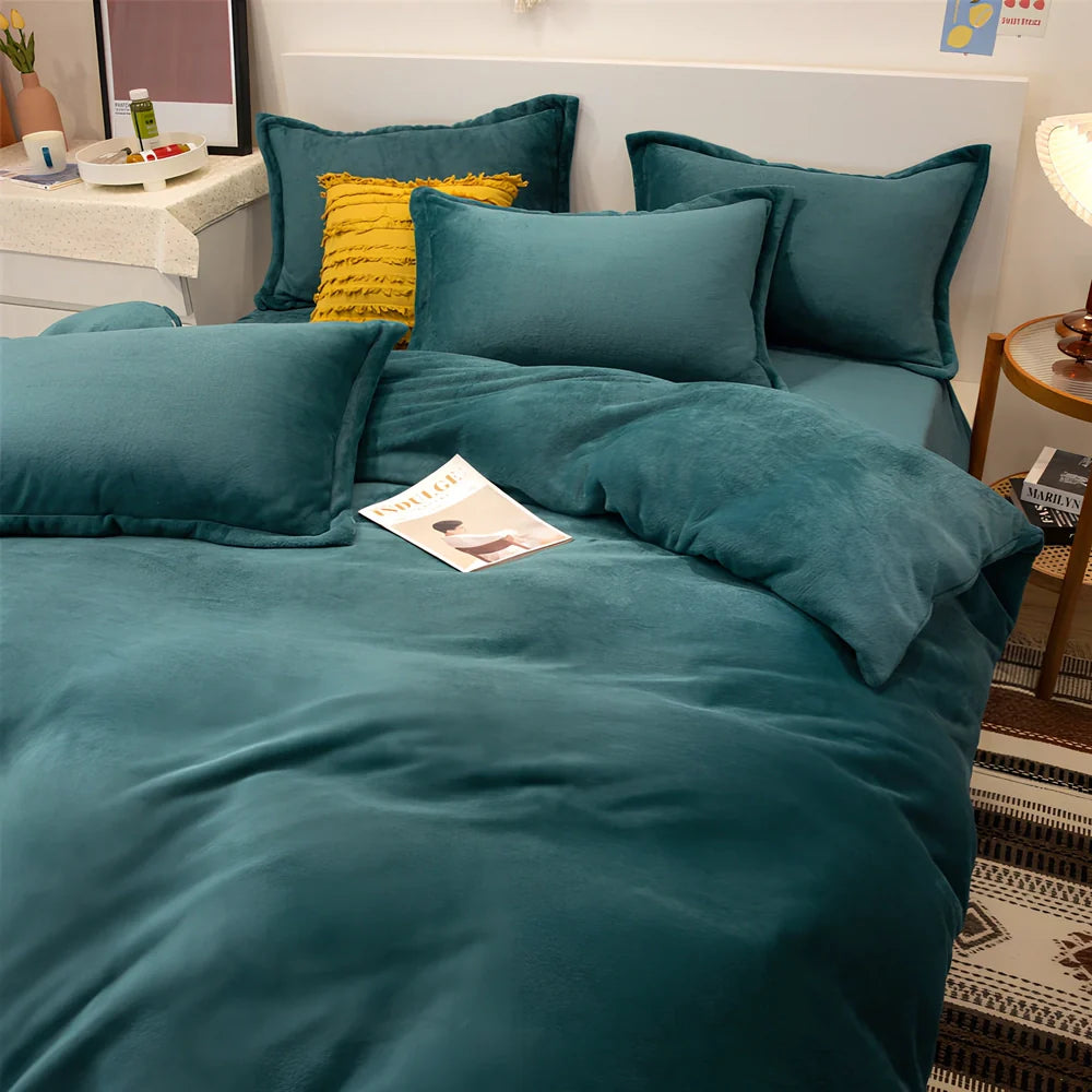 Double-sided fleece duvet cover showing goose yellow and light grey reversible sides