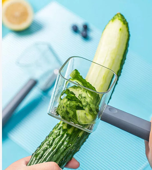 Stainless steel peeler with PP handle for efficient kitchen peeling