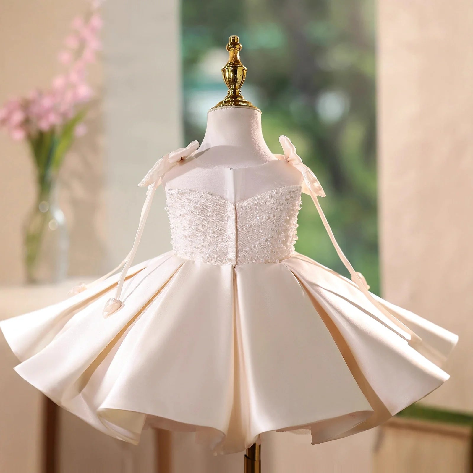 Girls' champagne polyester piano dress with pettiskirt in princess style showing height sizing options