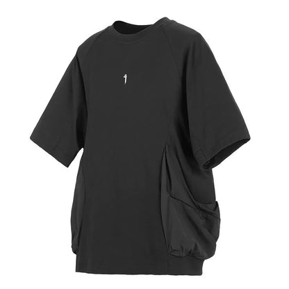 Men's loose grey cotton t-shirt with big chest pockets and short sleeves