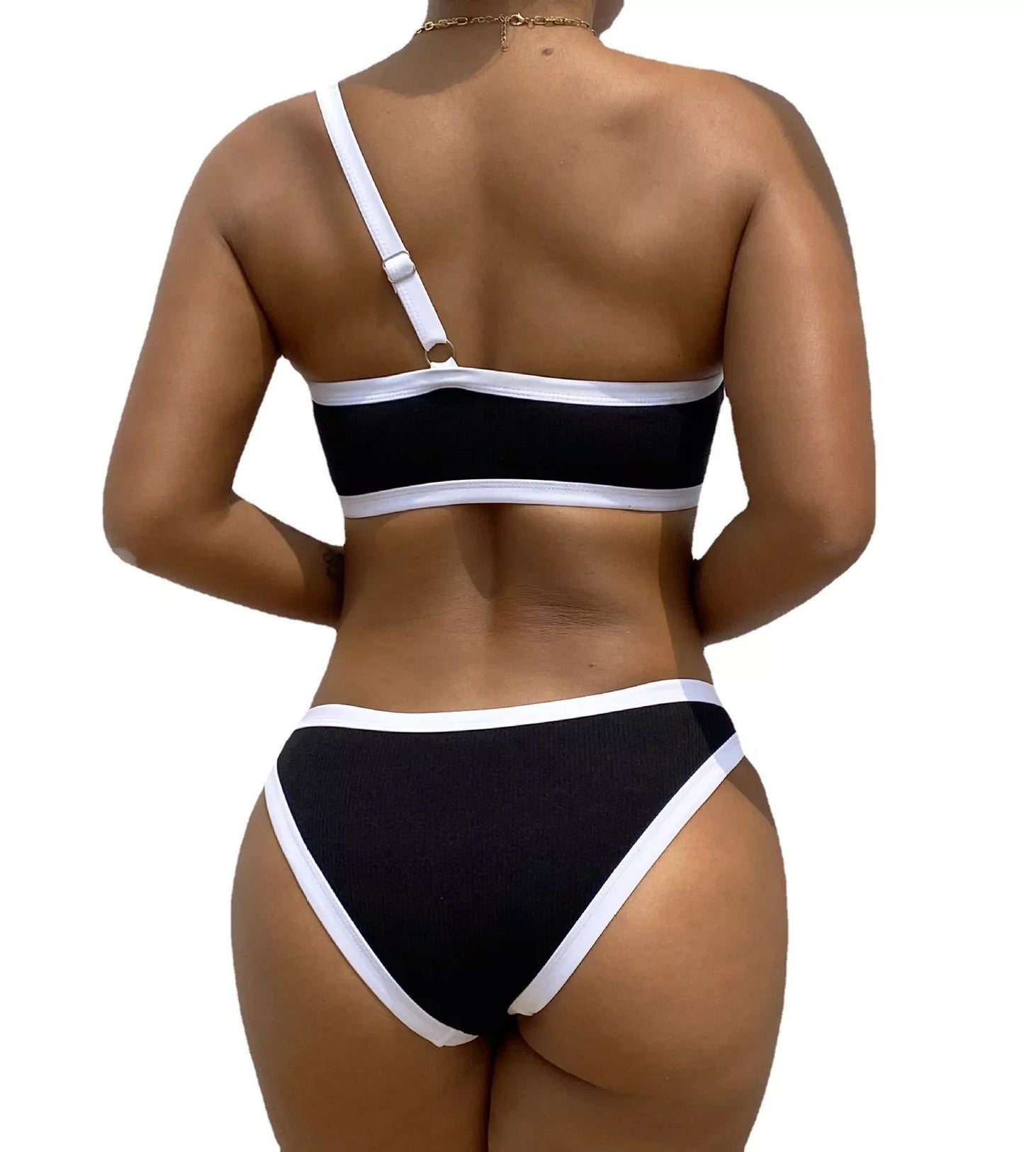 Black single shoulder strap bikini swimsuit with adjustable fit