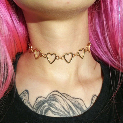 Hollow Korean Sweet Love Heart Choker Necklace in silver and gold with adjustable chain