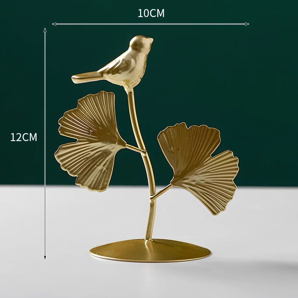 Nordic geometric wrought iron ornament with copper finish measuring 15x20cm