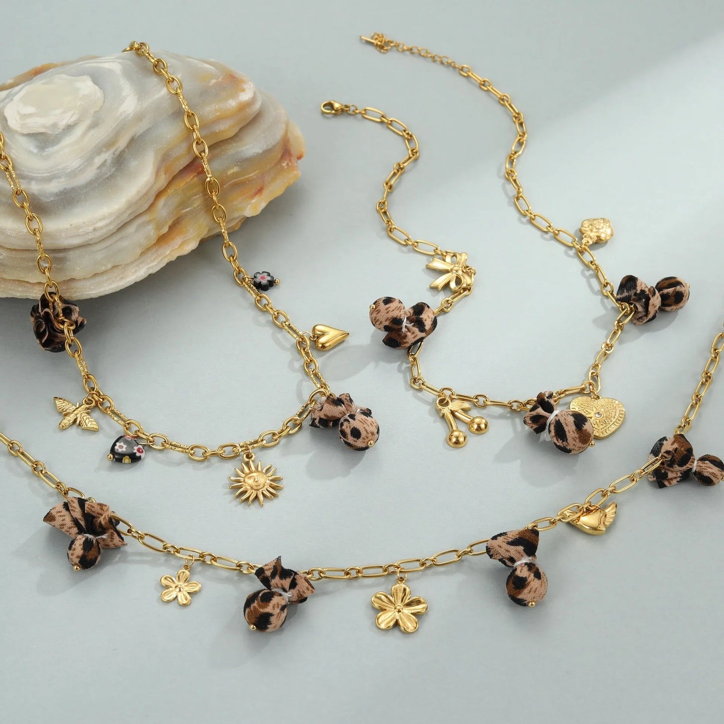 Geometric leopard pendant necklace with love heart flowers on adjustable stainless steel chain