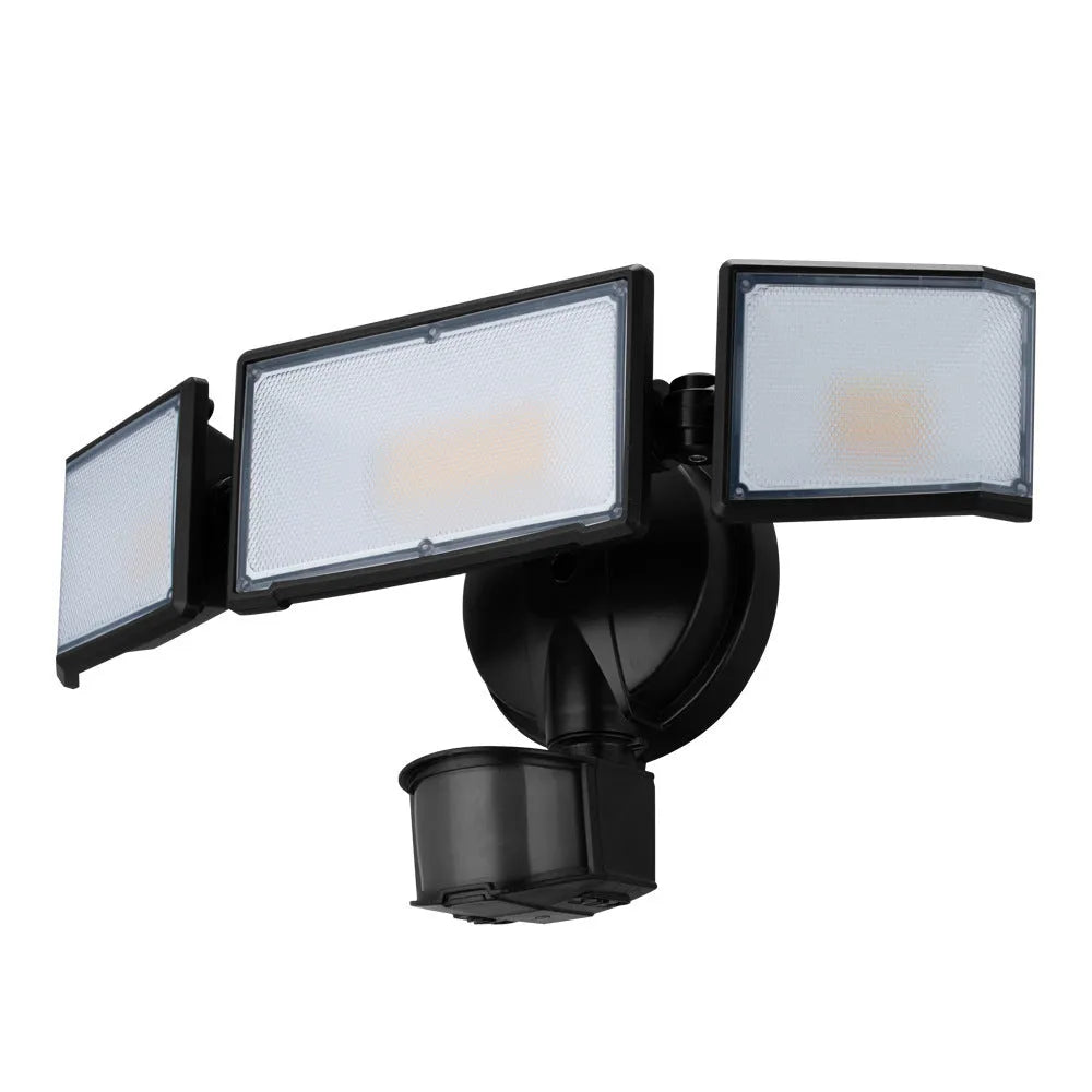 White LED human body induction security flood light with 70W 7000lm brightness and 21m motion detection