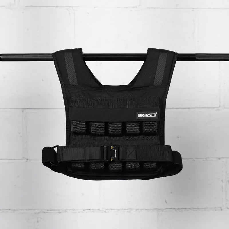 Chris Iron Block Fitness Weight Vest with adjustable steel plates for enhanced workouts