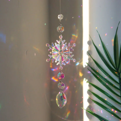 Christmas tree decoration dreamcatcher with AB colour acrylic snowflakes in multiple sizes and shapes