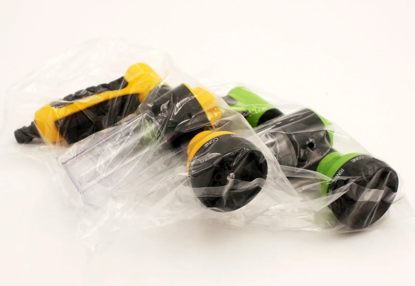 Green plastic household foam high pressure car wash water gun, 22x19x6cm size with adjustable nozzle for foam spraying