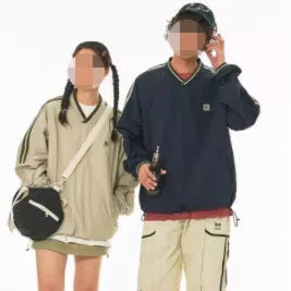 Harajuku Style American Retro Sweater in apricot and navy blue colors