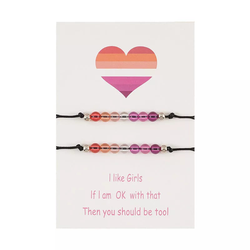 Adjustable purple acrylic beaded bracelet with bisexual couple card