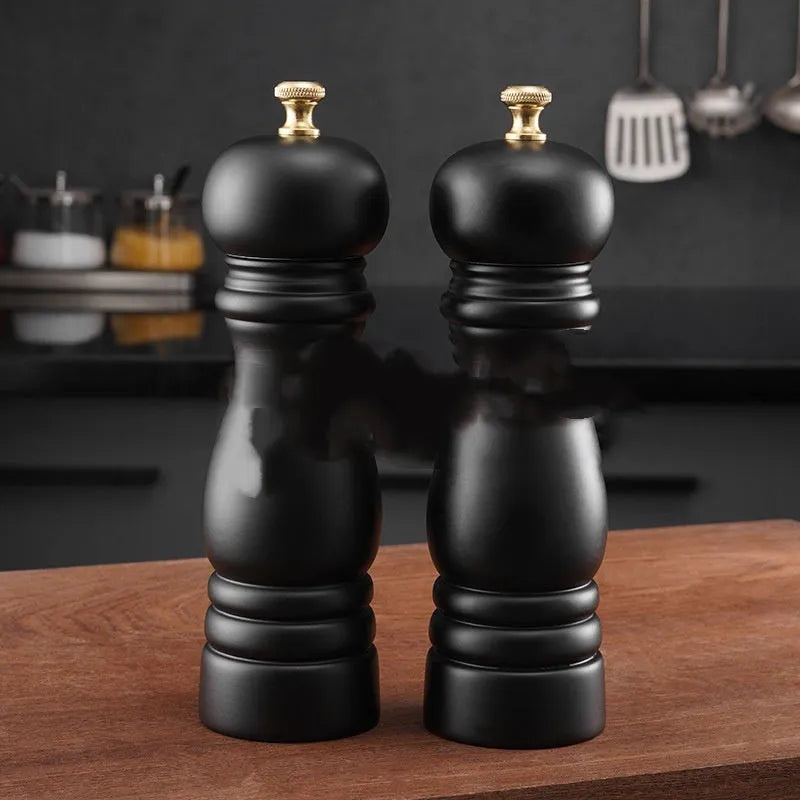 Beech wood manual pepper mill with stainless steel and ceramic core for solid seasonings
