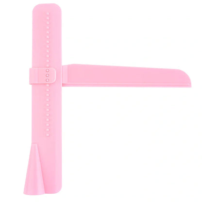 Blue ABS plastic cake smoother measuring 20cm with ergonomic handle for cake decorating