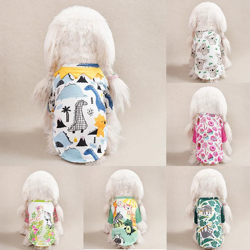 Small dog wearing printed t-shirt with bust measurement 47cm and back length 32cm for dogs 3.50kg-5.00kg