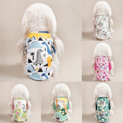 Small dog wearing printed t-shirt with bust measurement 47cm and back length 32cm for dogs 3.50kg-5.00kg