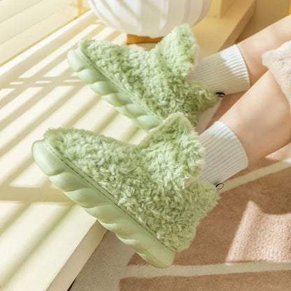 Cozy indoor and outdoor winter slippers with comfortable heels, available in a variety of colors including white, pink, khaki, green, and curry.
