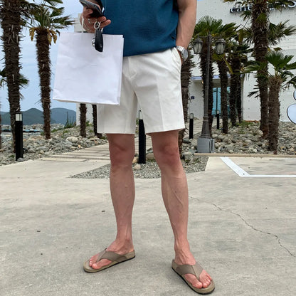 Men's straight-leg casual shorts in solid colour on a plain background.