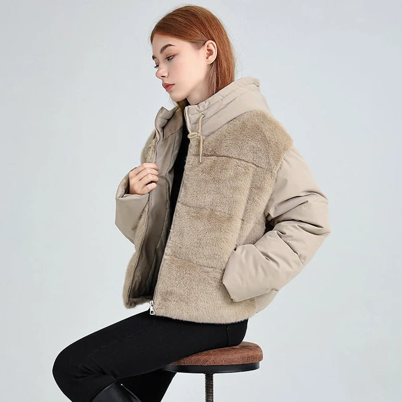 High-waisted feather down plush short jacket with 3D pattern in loose fit