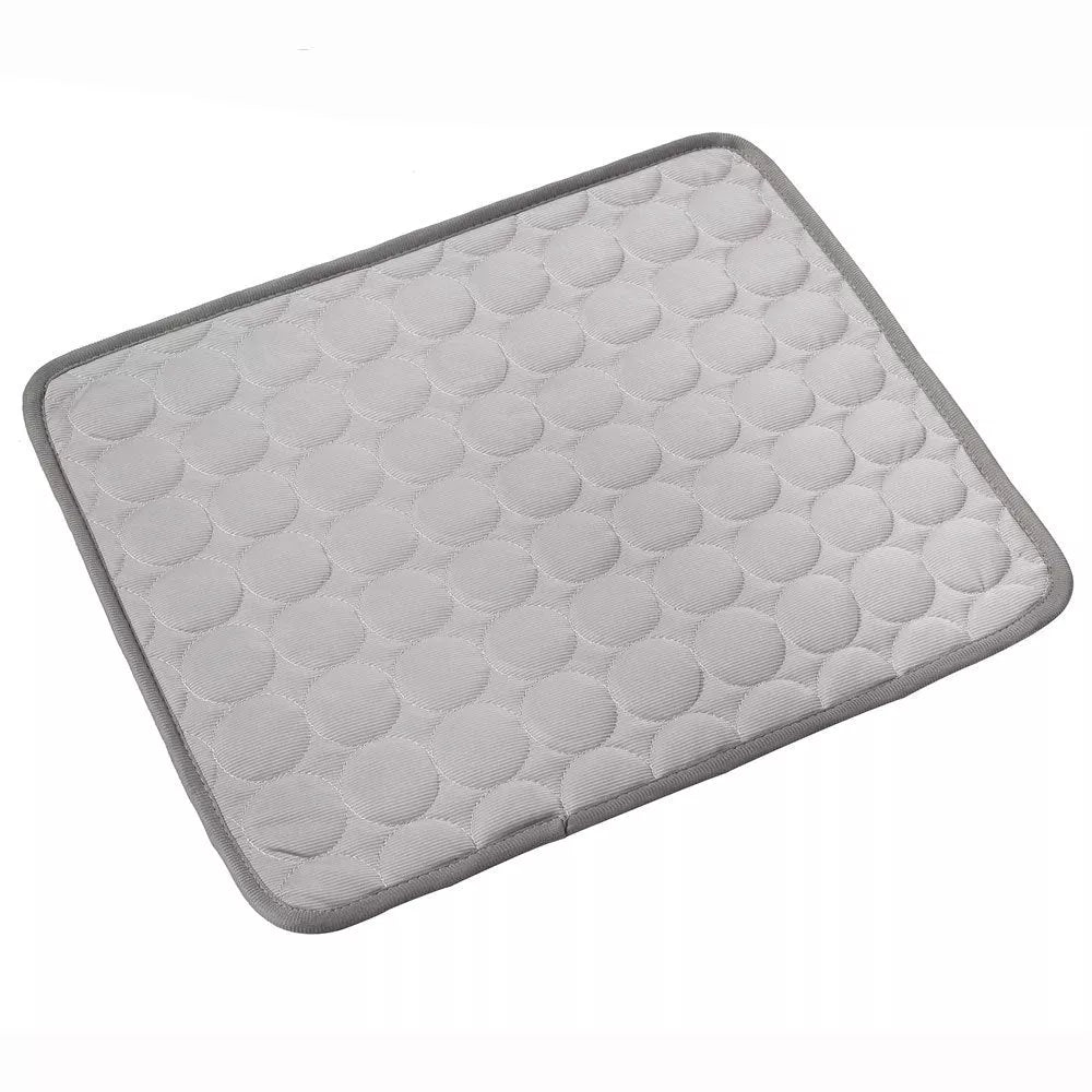Breathable nylon mesh pet sofa mat for dogs in various sizes and colors