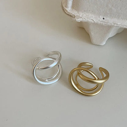 Geometric open ring with interlaced pattern and matte finish, adjustable for finger sizes 16mm to 20mm
