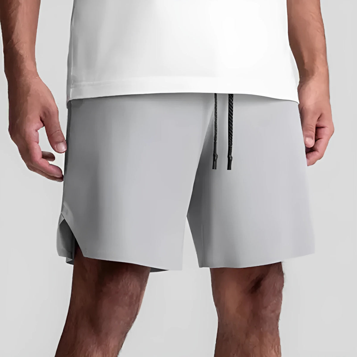 Men's seamless quick-drying sports shorts in chemical fibre blend fabric available in four colours