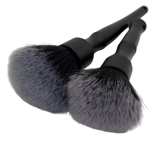 Black car detailing brush with soft pig hair bristles and PP plastic handle in 24cm and 16cm sizes.