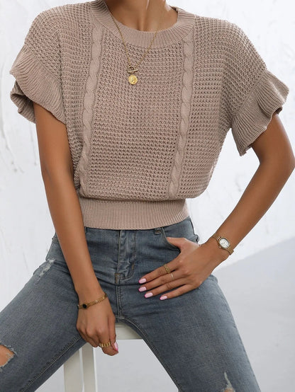 Twisted string pattern knitted pullover sweater with ruffled short sleeves in loose fit.