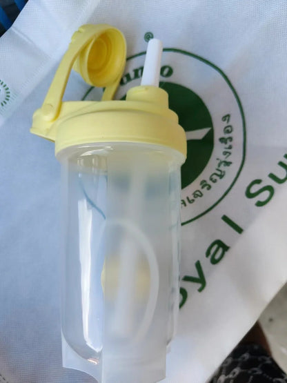 Purple 700ml leakproof blender shaker bottle with stirring ball for protein mixing, 24cm height, gym fitness cup