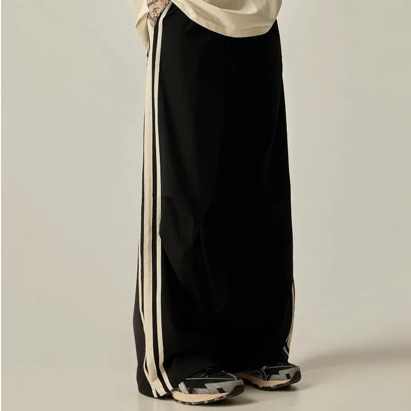 Black wide leg climbing pants for men with high waist and straight-leg design, sizes M to 3XL