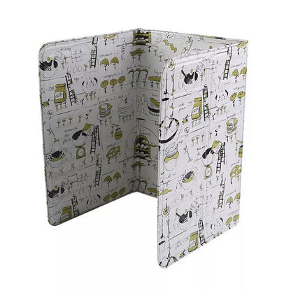 Kitchen oil splatter screen made of aluminum foil, foldable design, heat and oil proof