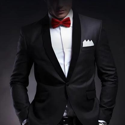 Flat-head self-tie bow tie in a wine red colour, showing its 12cm width and 6cm height dimensions.