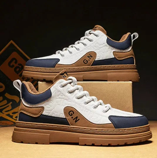 Black and white platform casual sneakers with thick rubber sole for height increase
