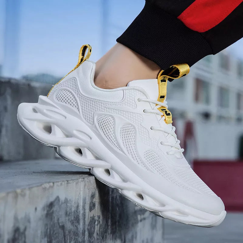 Men's invisible heightening shoes with breathable mesh in black and white