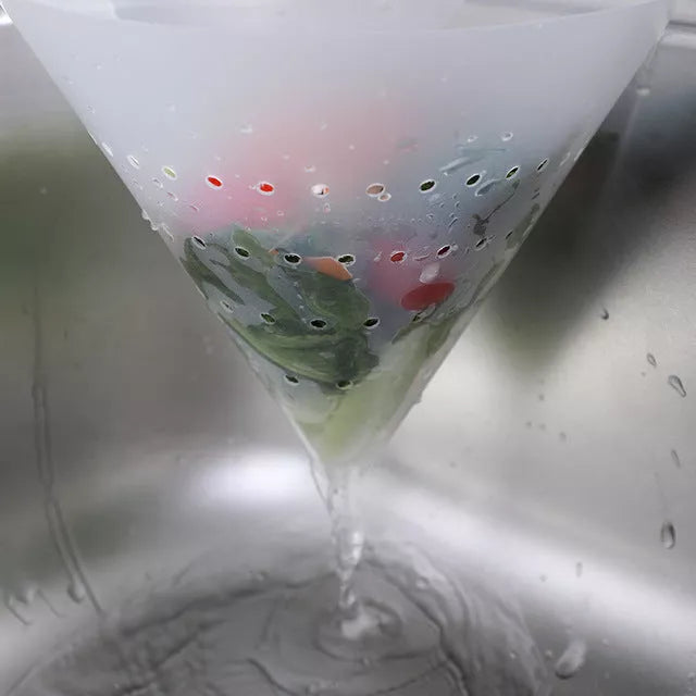 Foldable kitchen sink filter with suction cup for waste management