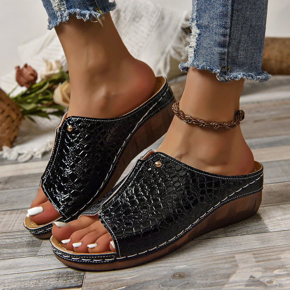 Stylish crocodile-texture wedge sandals for women in various colors and sizes