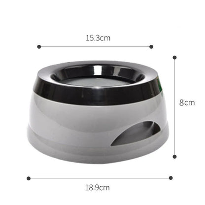 Grey plastic no-spill floating pet bowl for dogs and cats with 750ml capacity.