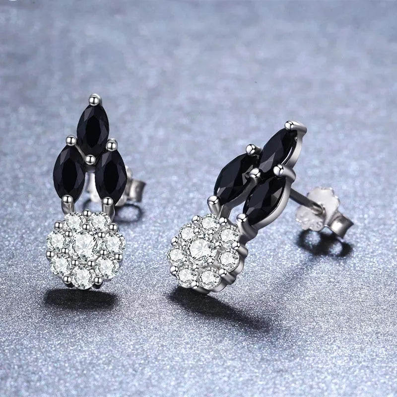 Black round zircon copper-plated stud earrings for women