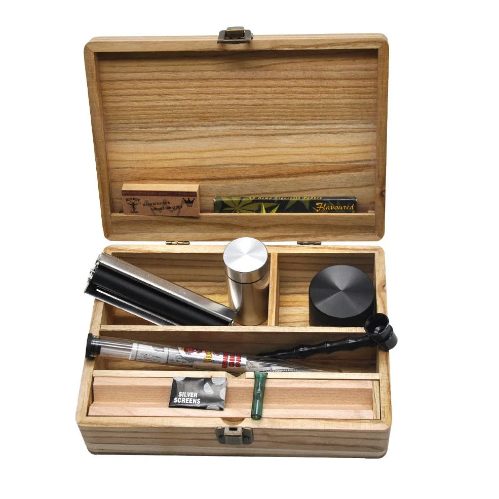 Wooden smoking set kit with khaki finish and 205mm storage box containing complete tool collection