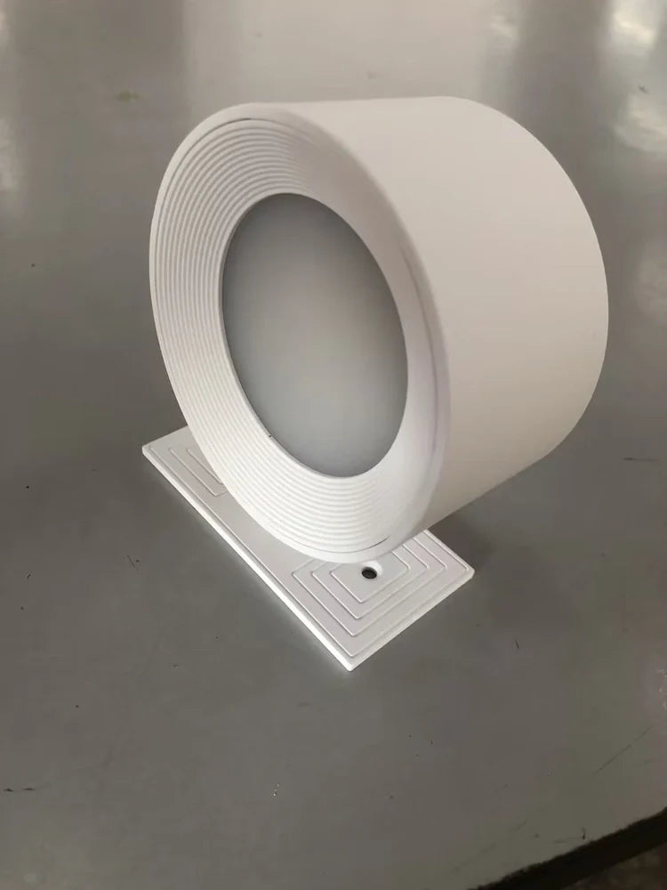 Magnetic wall lamp with adjustable colour temperature LED lighting and touch controls