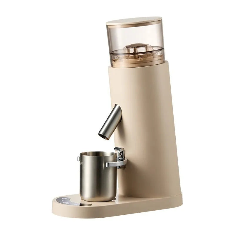 Electric coffee grinder with stainless steel construction and 0.5L capacity in retro style