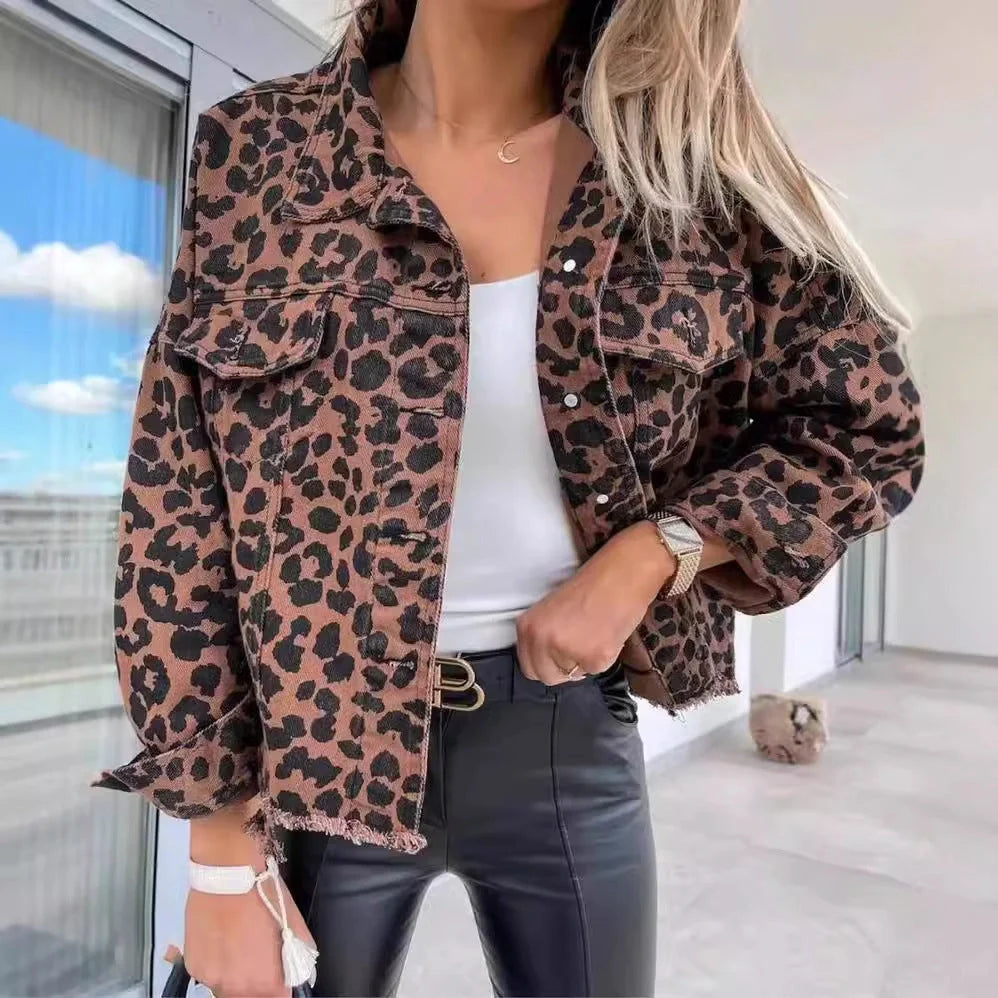 Women's leopard print denim jacket with lapel collar and pocket