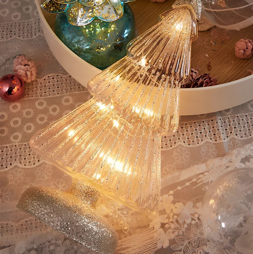 15cm geometric Christmas tree table decoration with glitter finish on borosilicate glass