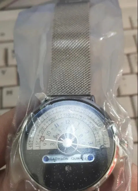 Men's M-1288 quartz wristwatch with round dial, stainless steel case, and leather strap showing time display