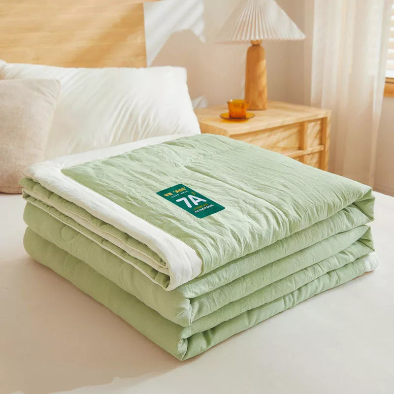 Antibacterial Raw Cotton Summer Cool Quilt with vibrant colors and soybean fiber filler