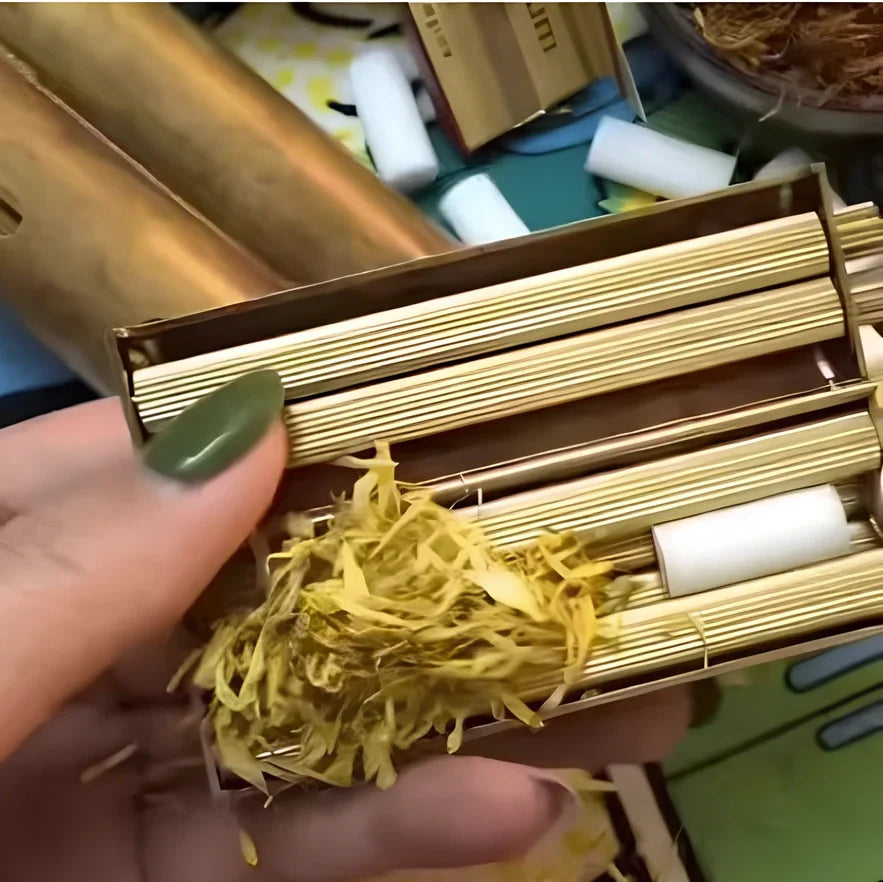 The Swifty Roll cigarette rolling device with round mechanism for 70mm cigarettes